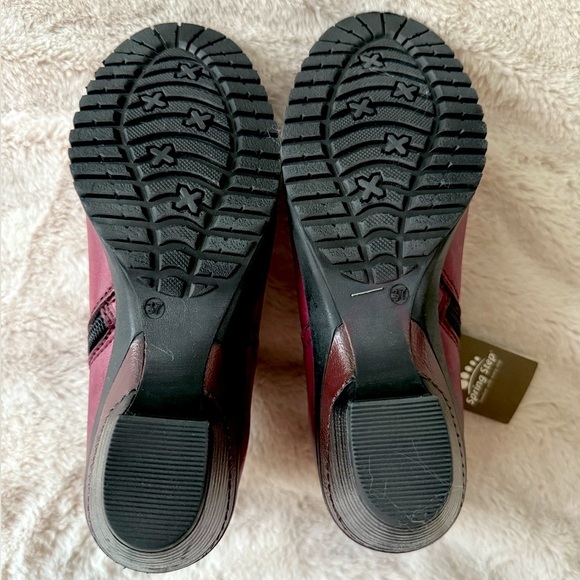 NWT Spring Step Leather Ankle Boots Burgundy Size EU 37 US 6.5 - Picture 8 of 8